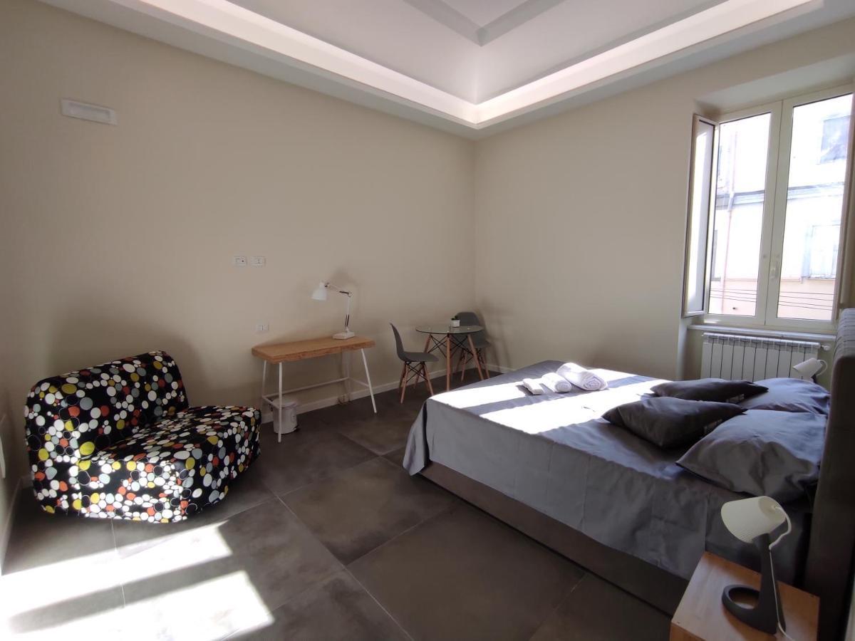 Bed and Breakfast NaCasaBella Napoli Esterno foto
